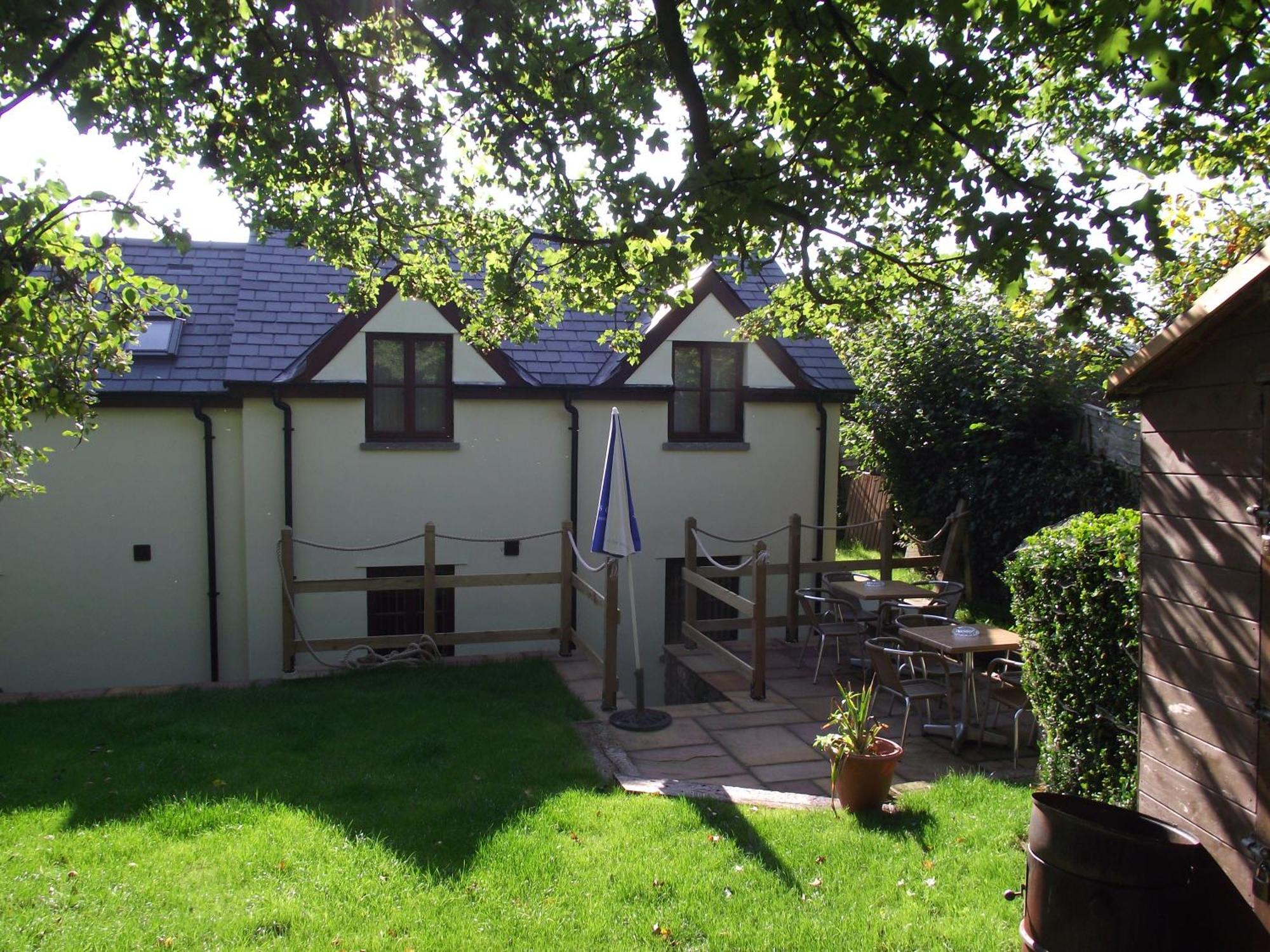 Carpenters Cottages Llanishen Buitenkant foto